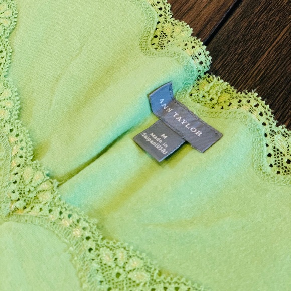 ⭐️2 for $20⭐️Ann Taylor Cami - Picture 4 of 5